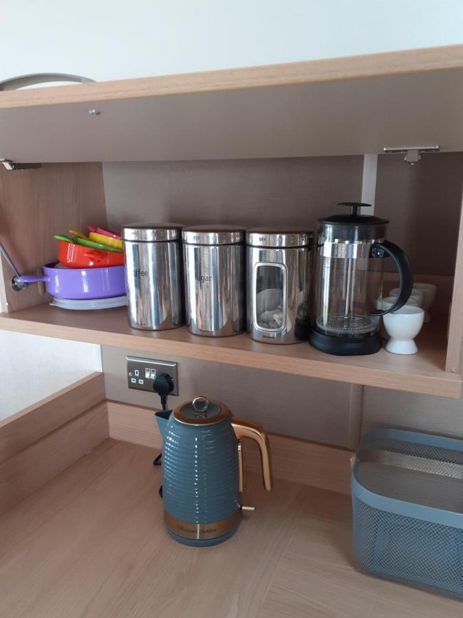 Rick'S Retreat Static Caravan Near The Beach With Free Wifi Lossiemouth Bagian luar foto