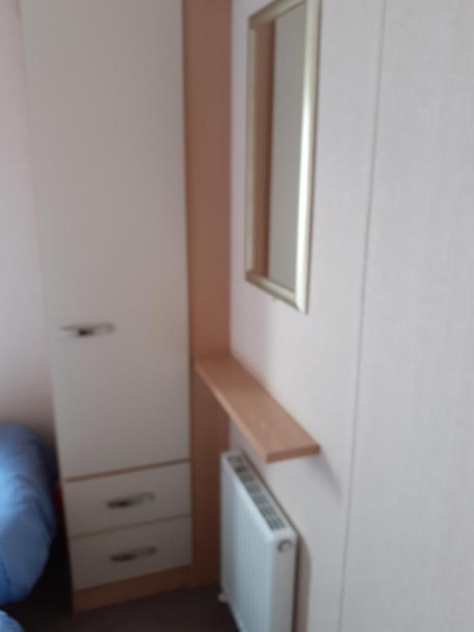 Rick'S Retreat Static Caravan Near The Beach With Free Wifi Lossiemouth Bagian luar foto